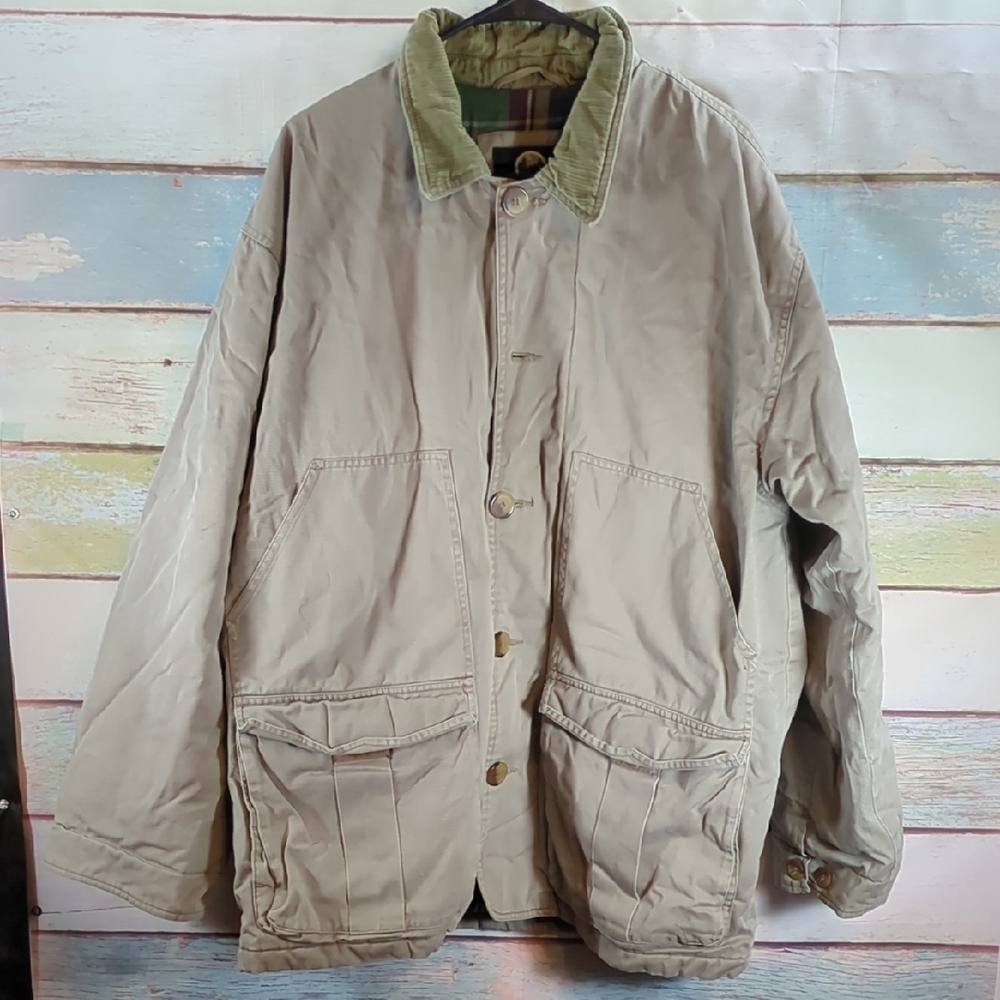 Woodlake Men's Beige Jacket with Green Collar